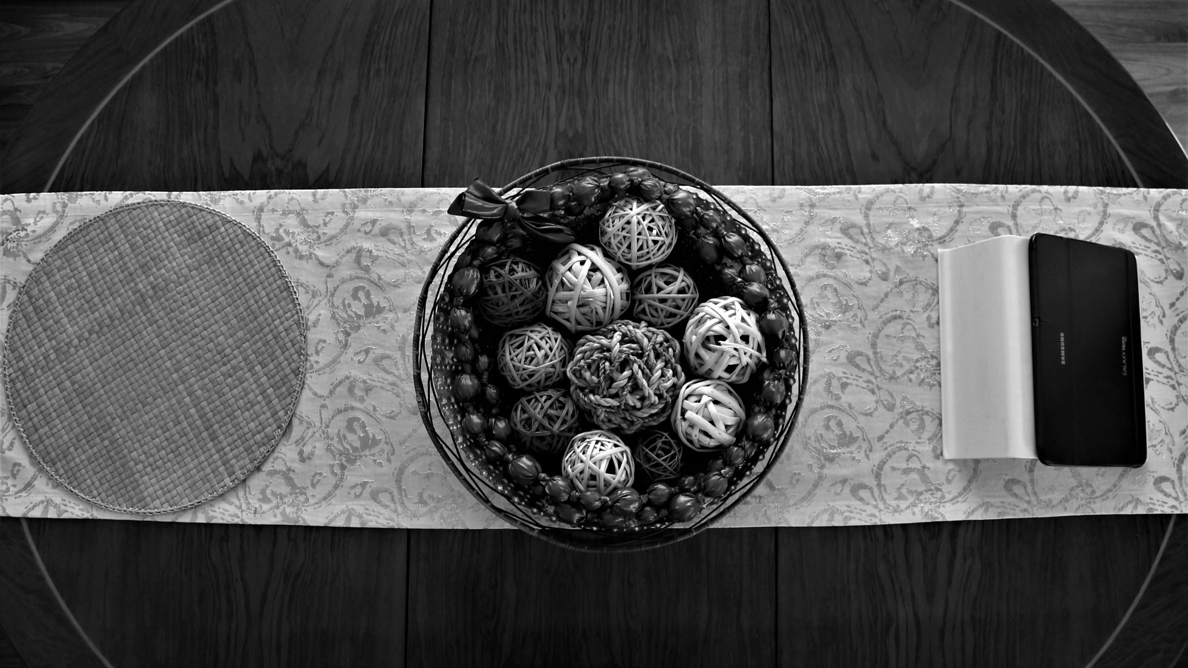 String Ball on Table Beside Wallet · Free Stock Photo