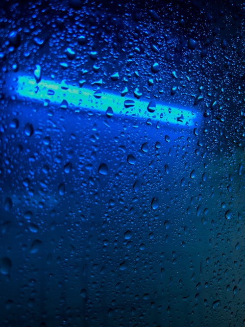 Darmowe zdjęcie z galerii z deszcz, krople deszczu, myjnia samochodowa