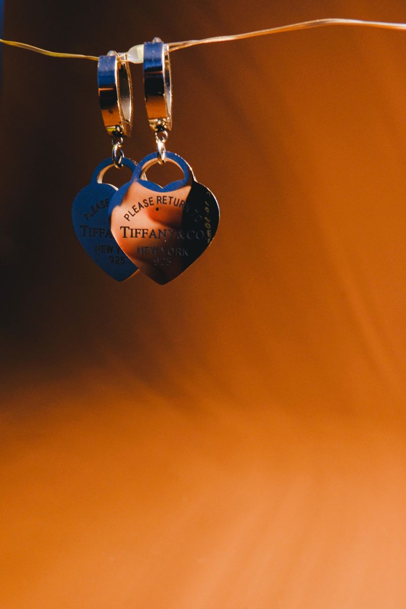AI Jewellery Photography for Instagram: How to Create Scroll-Stopping Posts