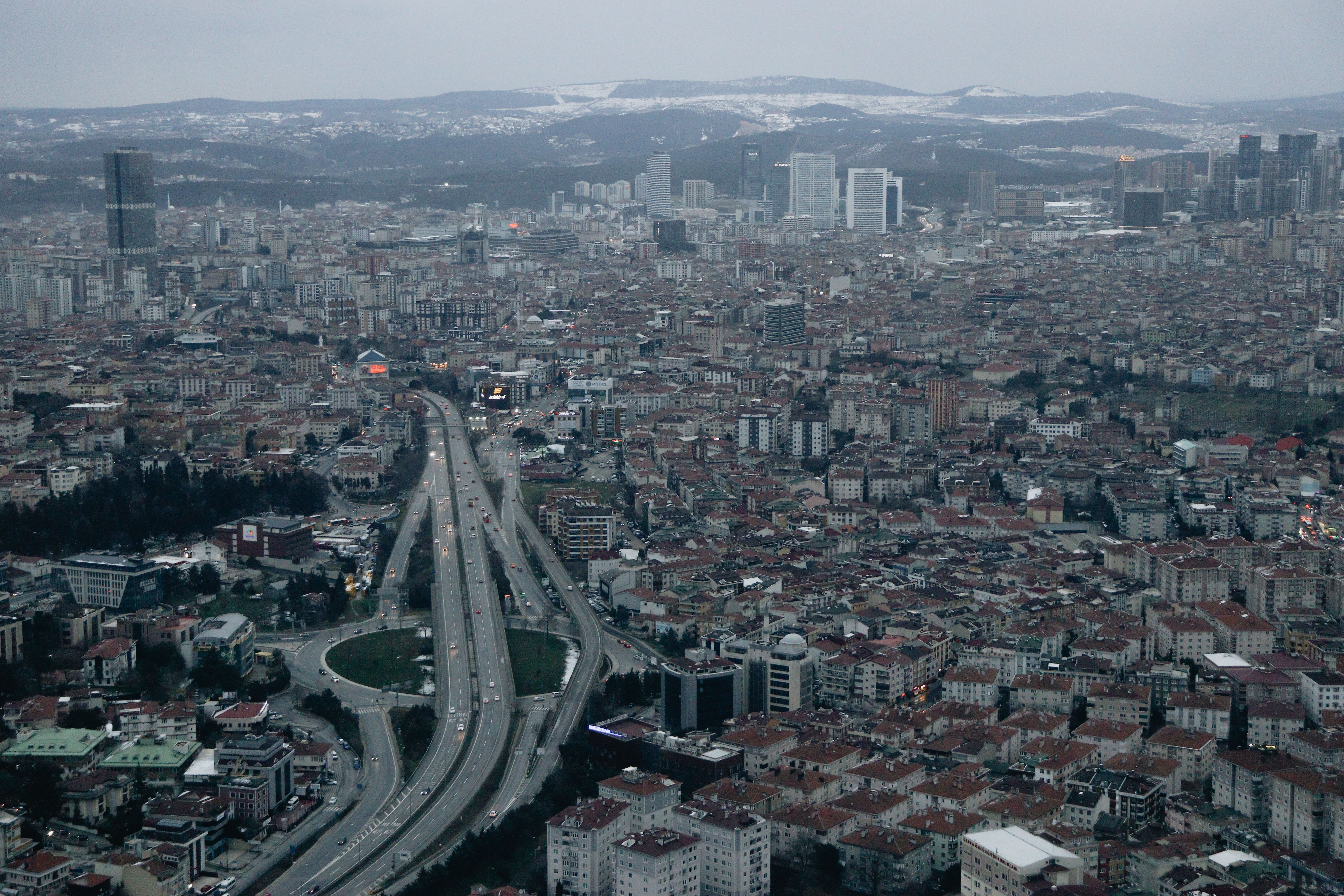Türkiye’s population prefers Western lifestyle, survey shows — Photo by Beyza Kaplan on Pexels
