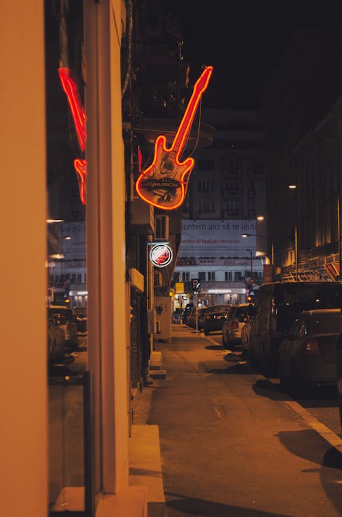 Free Photo of a Guitar Store Signage Stock Photo