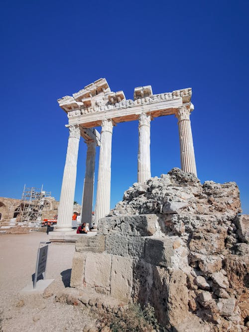 Free Temple of Apollo in Blue Sky  Stock Photo