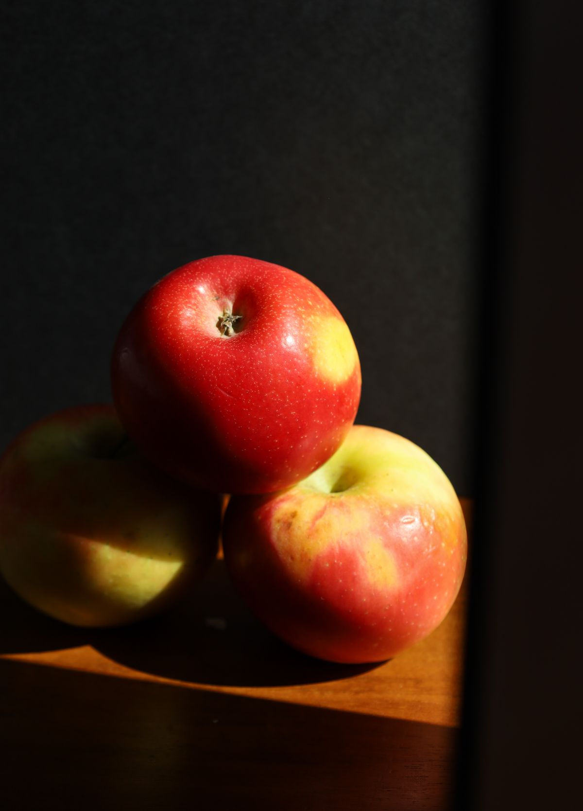 Premium Apples
