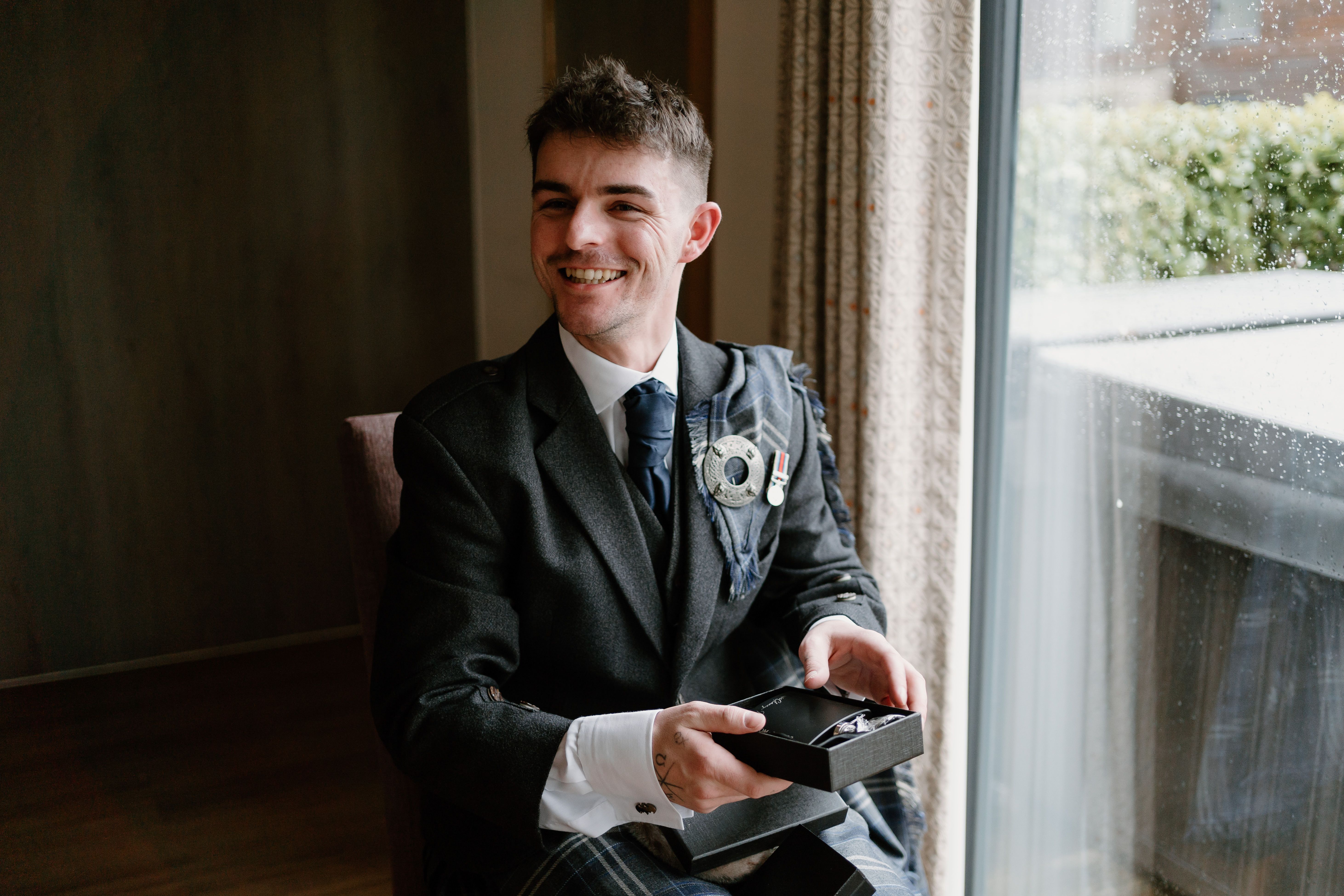 How to Choose a Groom’s Gift That Feels Personal Without Looking Cheesy