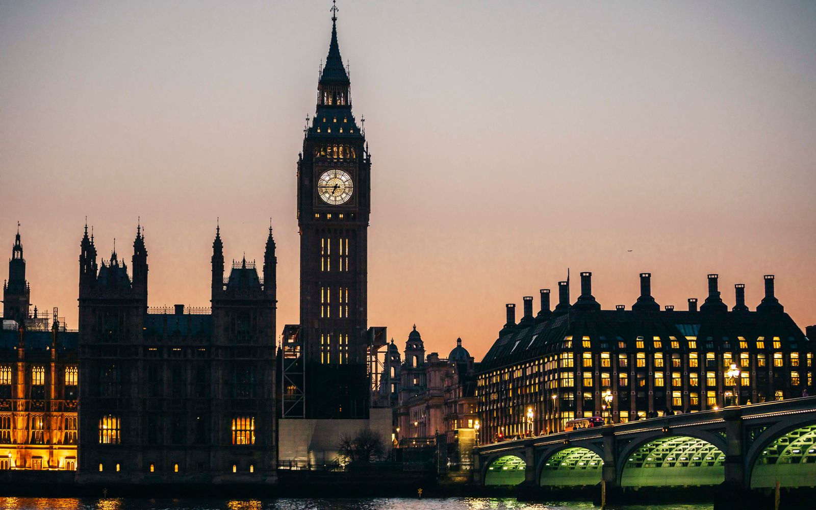 Chauffeur service in Royal Docks, Greater London