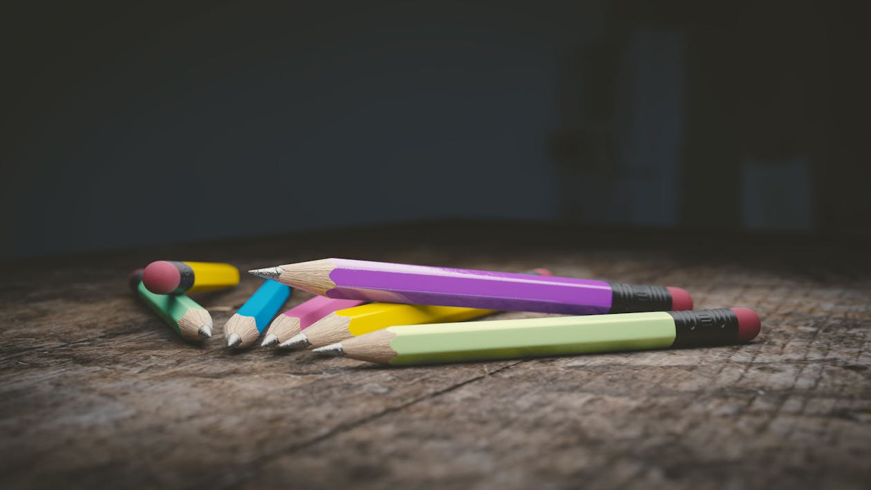 Darmowe zdjęcie z galerii z fotografia, kolorowy, ołówek