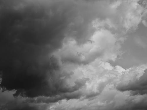 Photos gratuites de ciel, couvert, échelle des gris