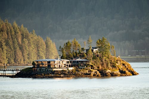 Residence on Rocky Island