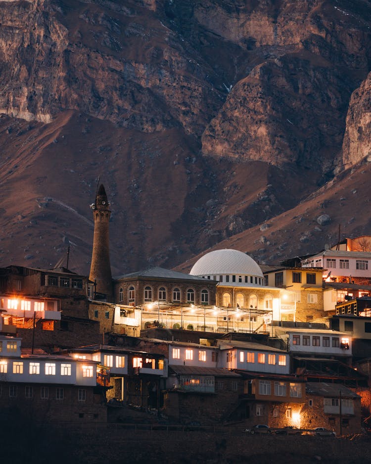 Ishak Pasha Palace