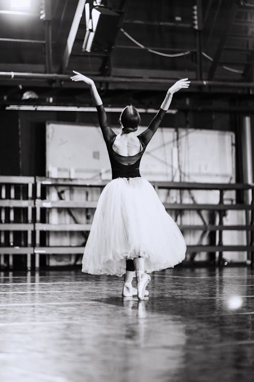Kostenlos Kostenloses Stock Foto zu ballerina, ballett, frau Stock-Foto