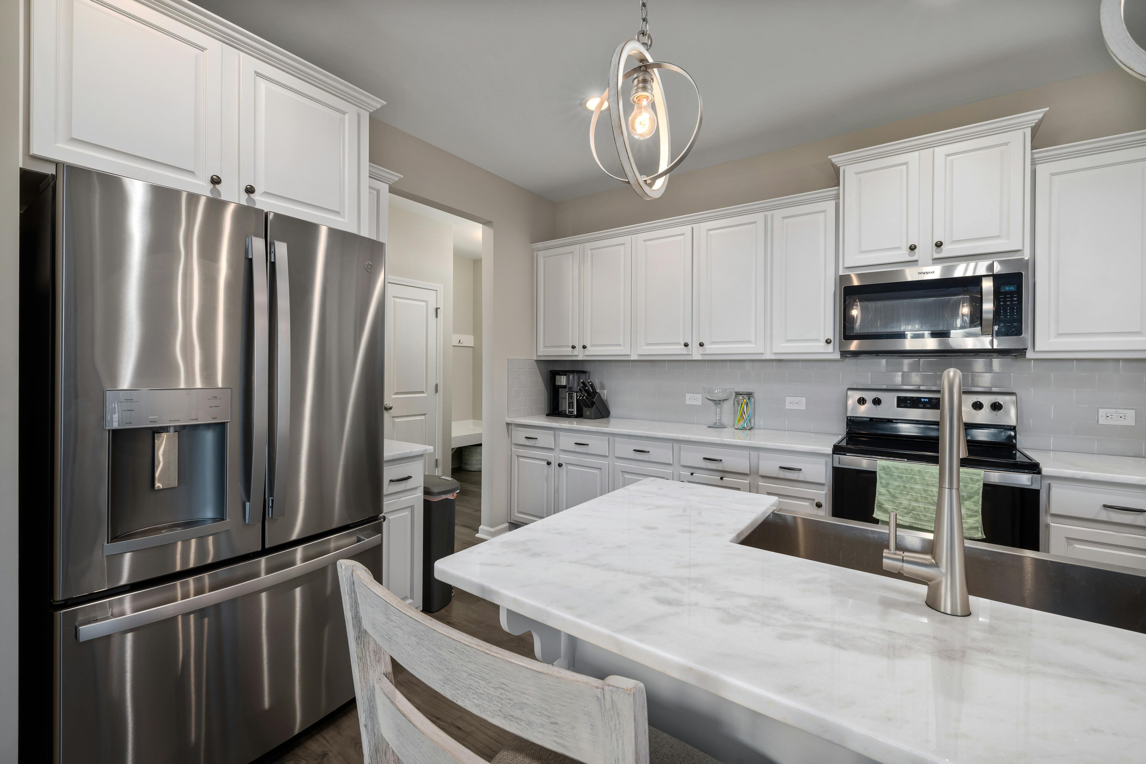 Clean modern kitchen in Highlands Ranch home - Who are the top-rated maid services in Highlands Ranch?"
