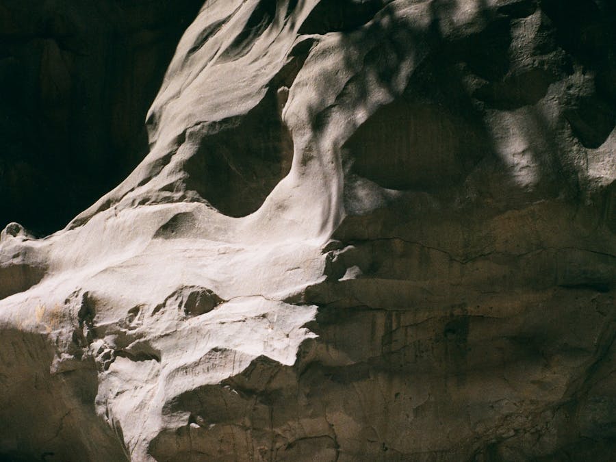 What is the meaning of 700 K?