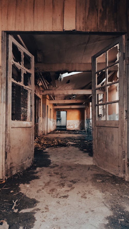 Imagine de stoc gratuită din abandonat, degradare, fotografiere verticală