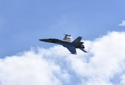 askeri, bulutlar, hava içeren Ücretsiz stok fotoğraf