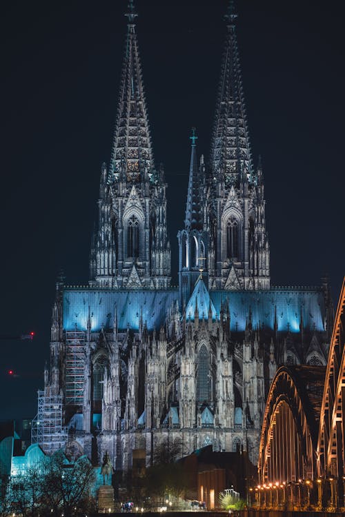 The Cologne Cathedral at Night 