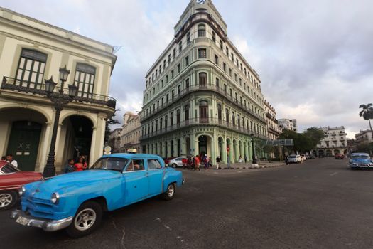 Viñales tobacco farm day trip — Havana