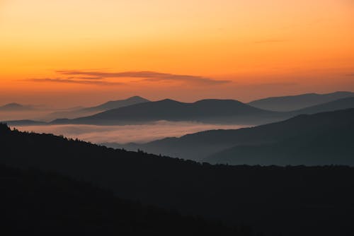 Immagine gratuita di alba, cielo arancione, fotografia della natura