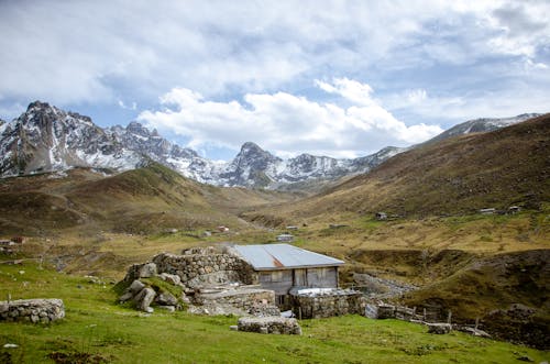 Immagine gratuita di ambiente, casa, coperto di neve