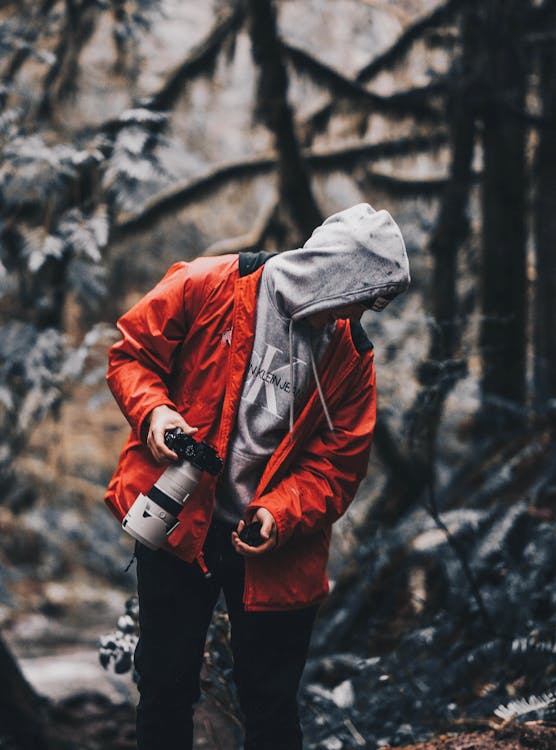 Hoodie underneath best sale jacket