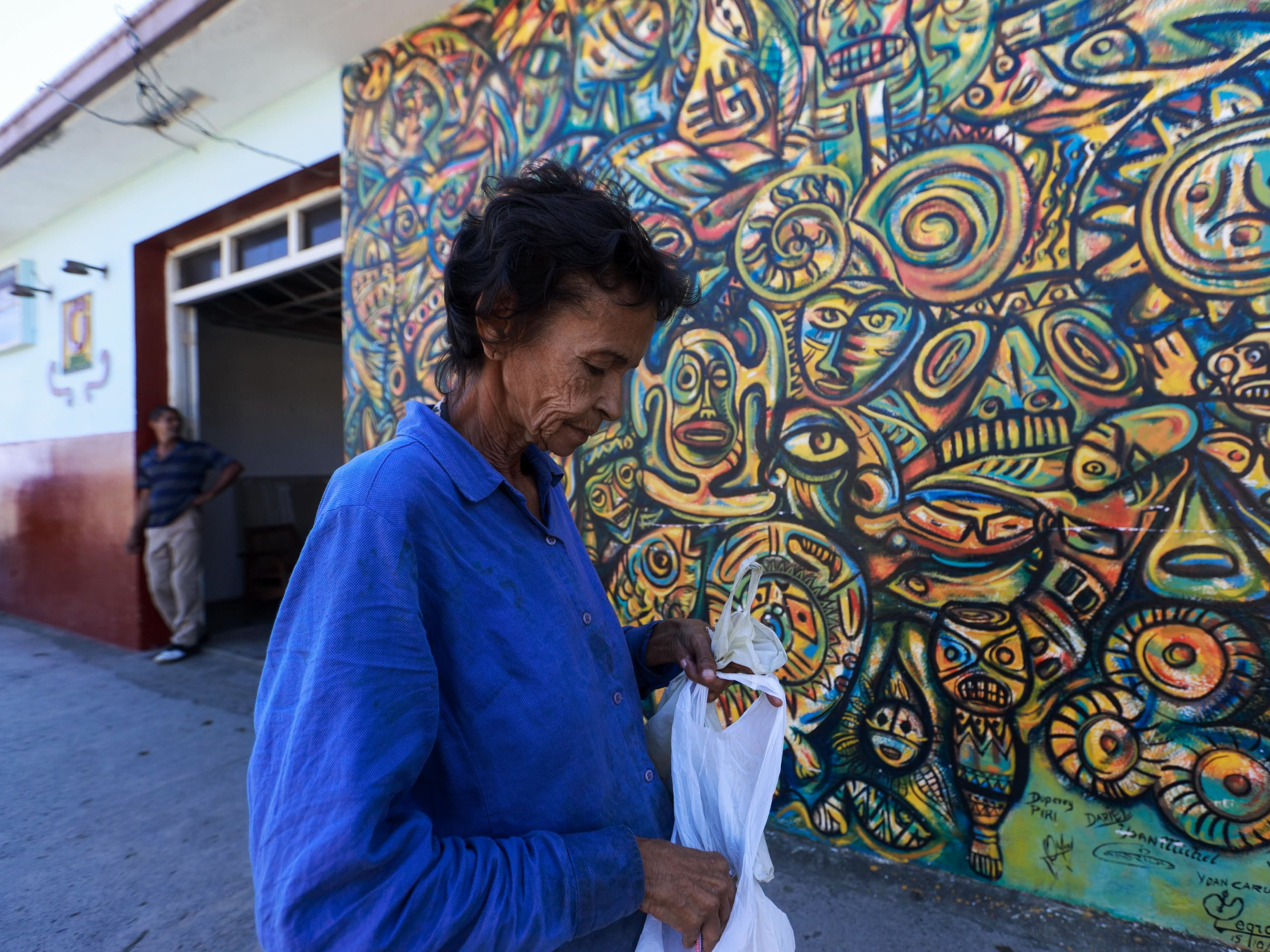 Pilsen neighborhood street art and local dining