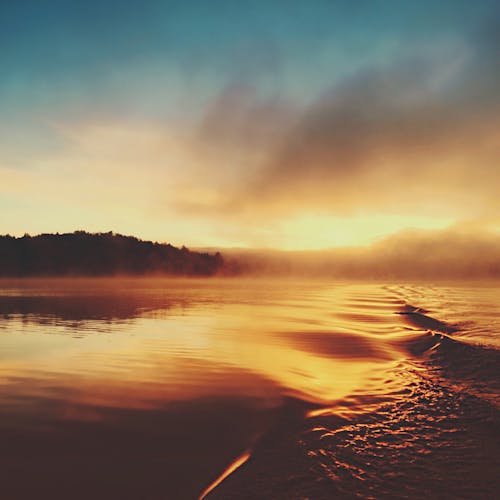 bezplatná Základová fotografie zdarma na téma jezero, mlha, obloha Základová fotografie