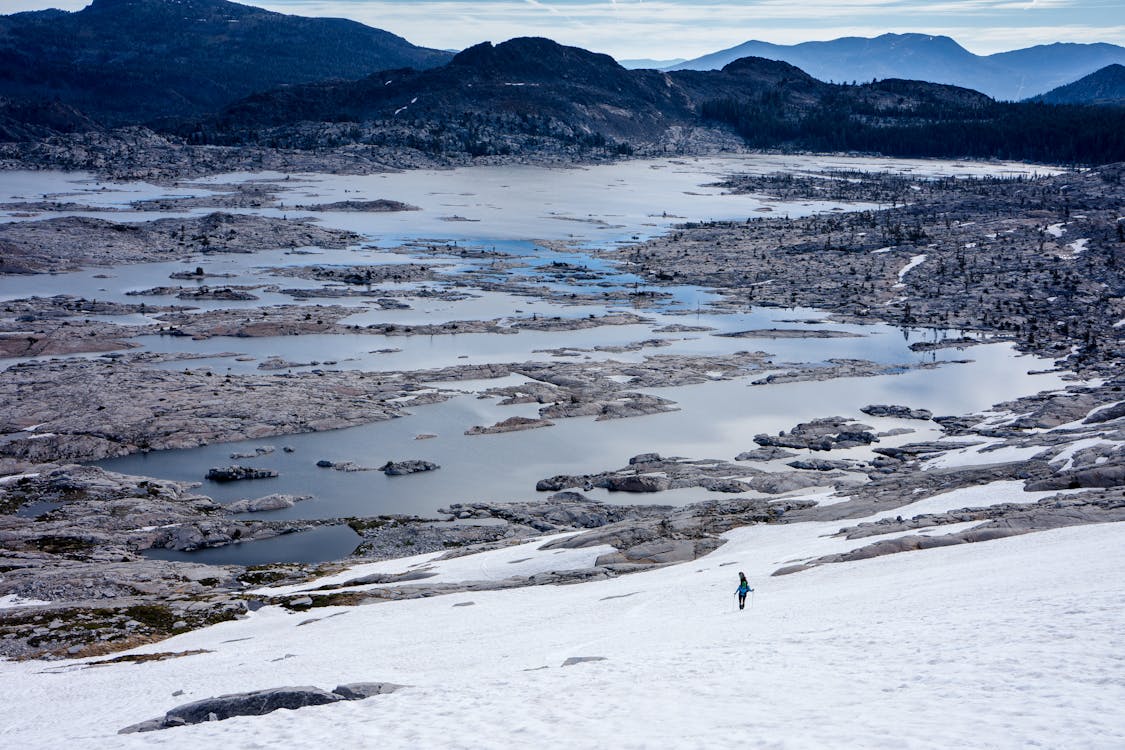 бесплатная Бесплатное стоковое фото с вода, горный хребет, горы Стоковое фото