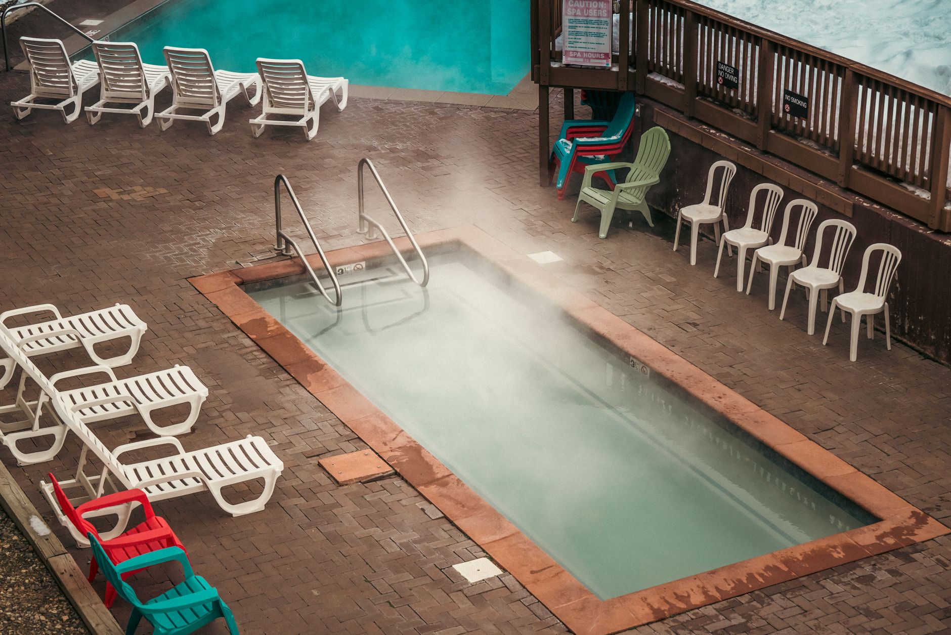Heat Pump, Gas, or Solar? Choosing the Right Pool Heater for Carolina Homeowners