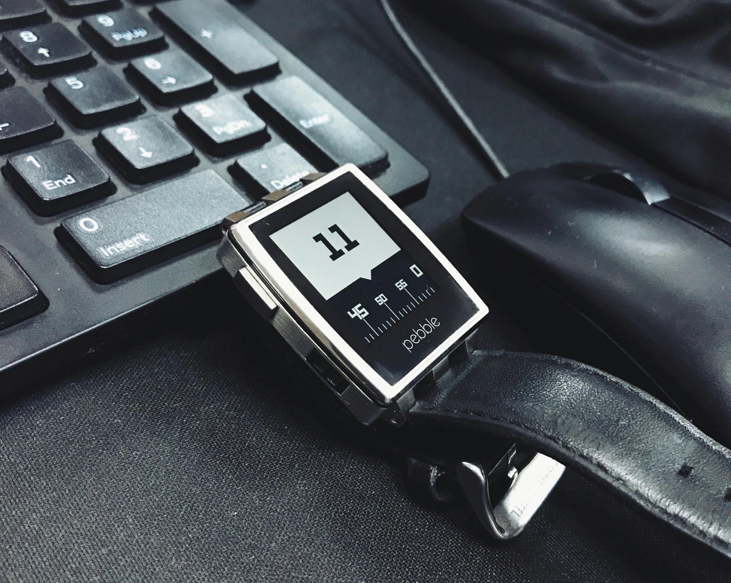 罗技电竞键盘鼠标耳机三件套测评，全面提升游戏体验