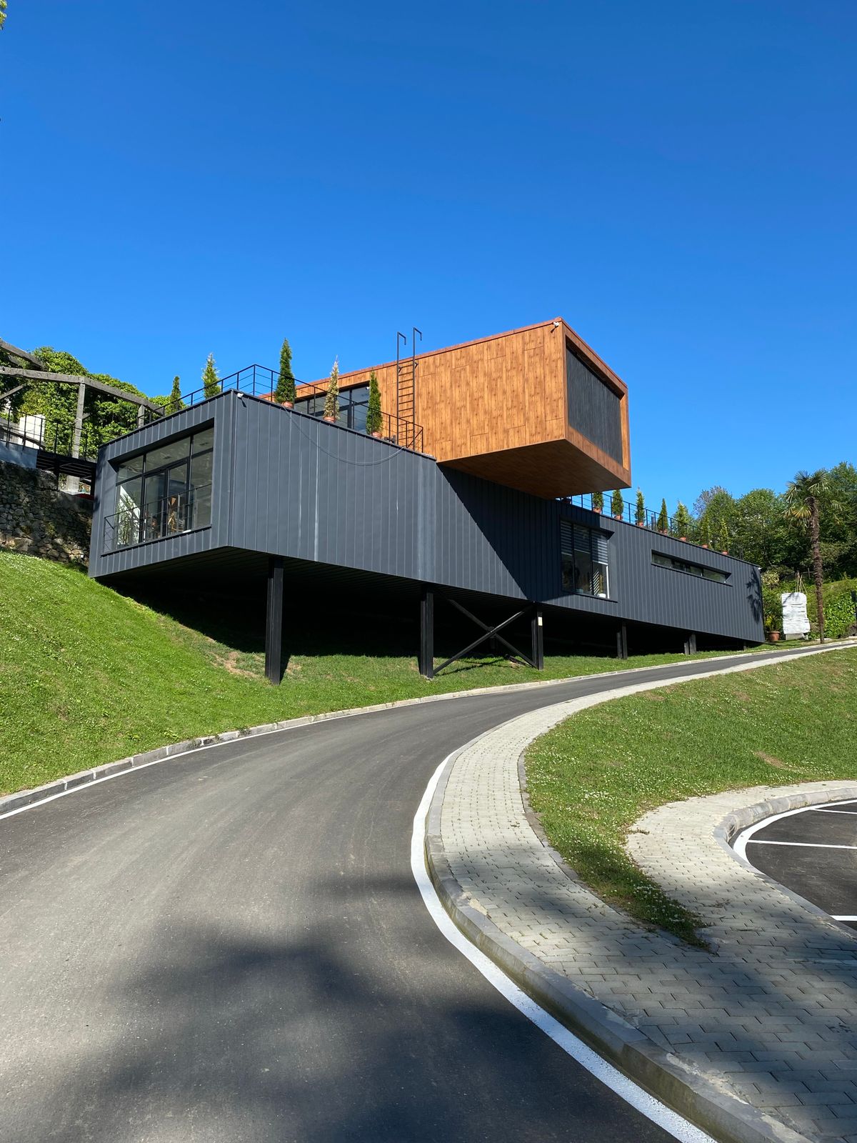 Casa container arquitectura moderna exterior