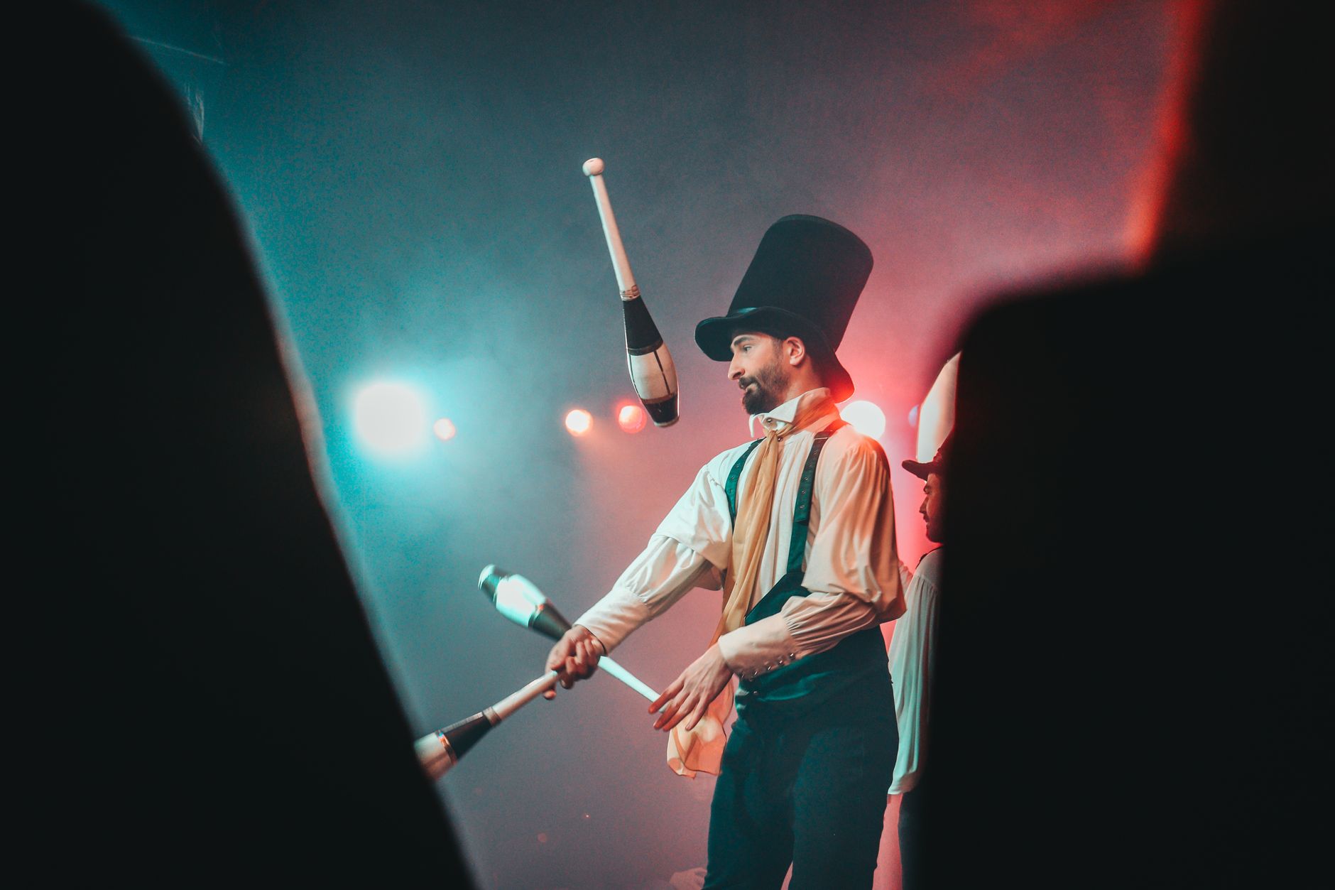 Spectacles - concerts, cirque, marionnettes, magie, opéra, comédie, théâtre