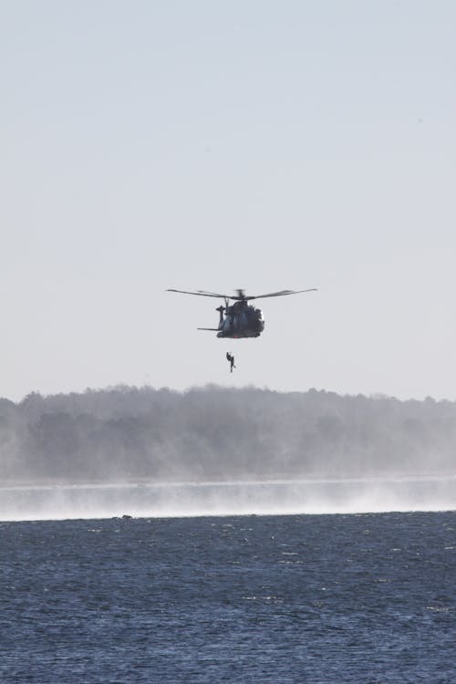 Darmowe zdjęcie z galerii z helikopter