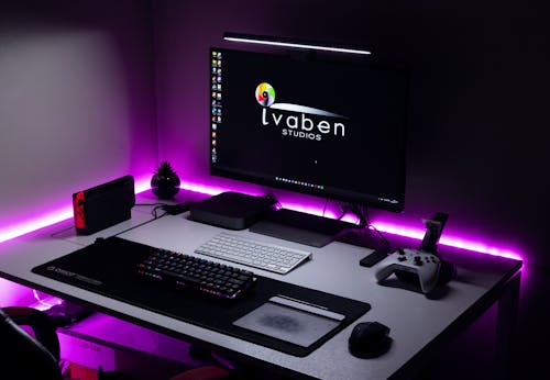 Modern Computer Set 