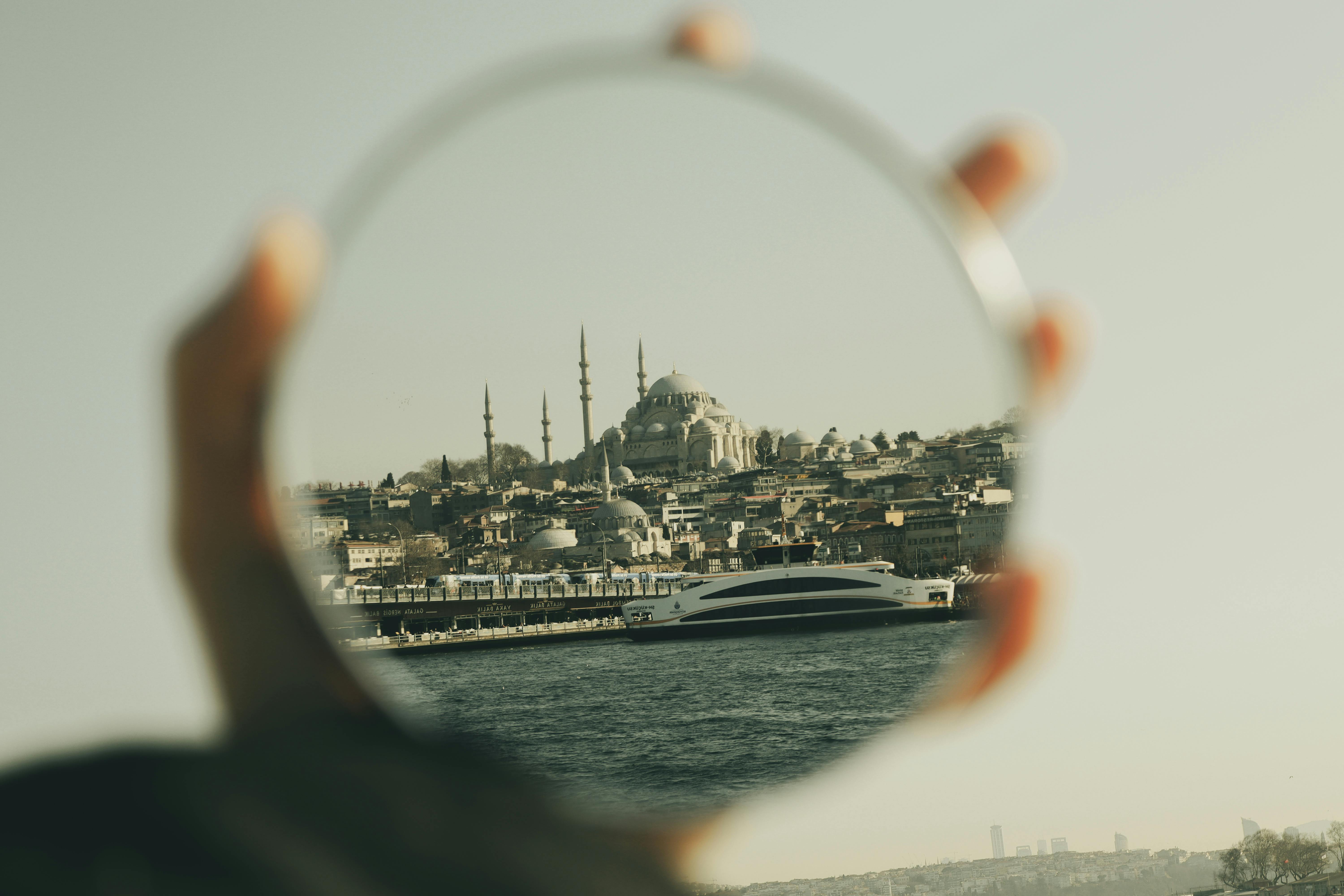 19 Under-the-Radar Spring Travel Deals Worth Booking Now — Photo by dilara irem on Pexels