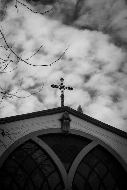 グレースケール, モノクローム, 教会の建物の無料の写真素材