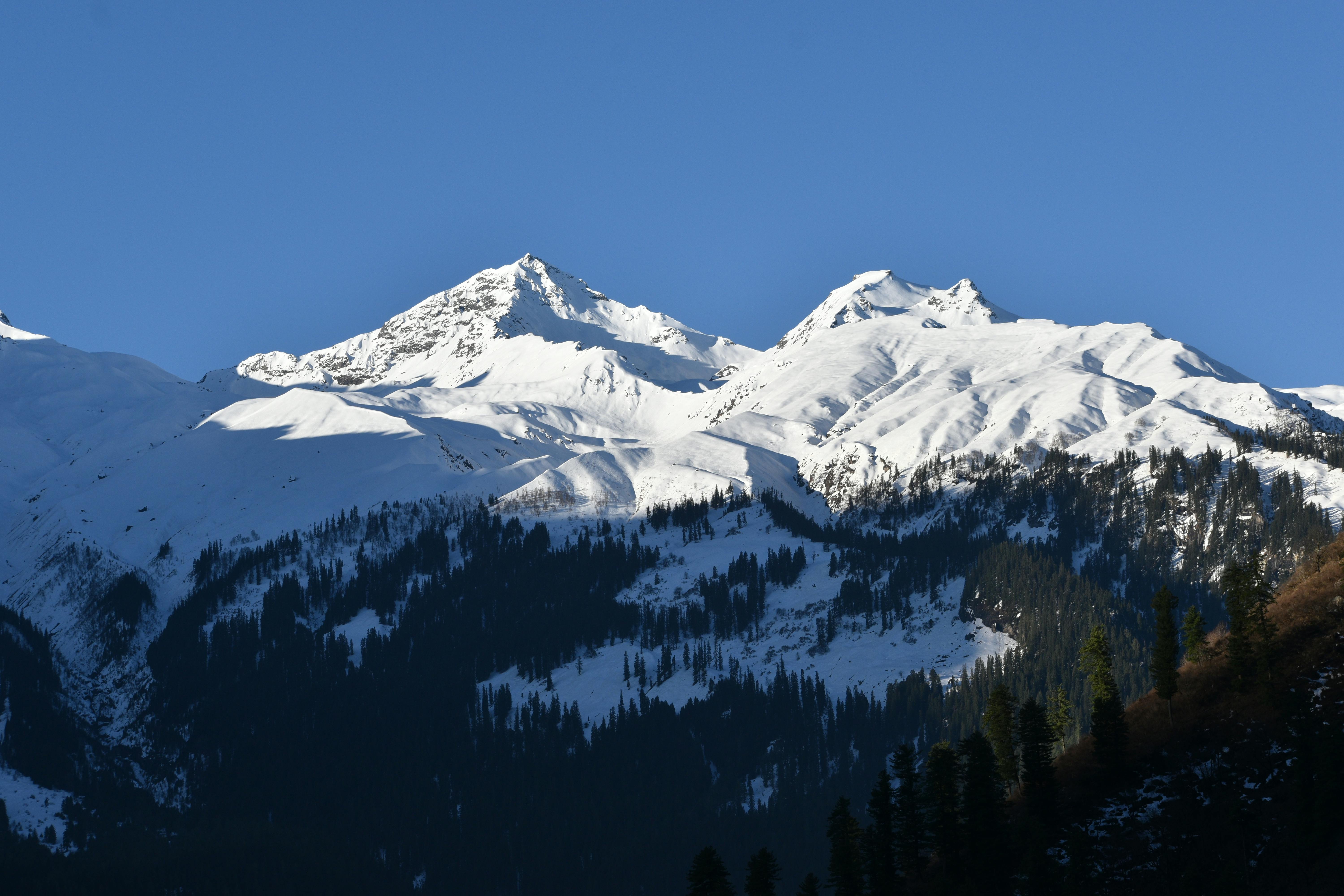 general travels majestic — Photo by Sagar Neupane on Pexels