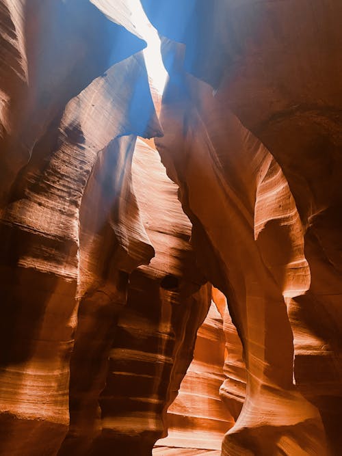 免費 上羚羊峽谷, 地質構造, 垂直拍攝 的 免費圖庫相片 圖庫相片