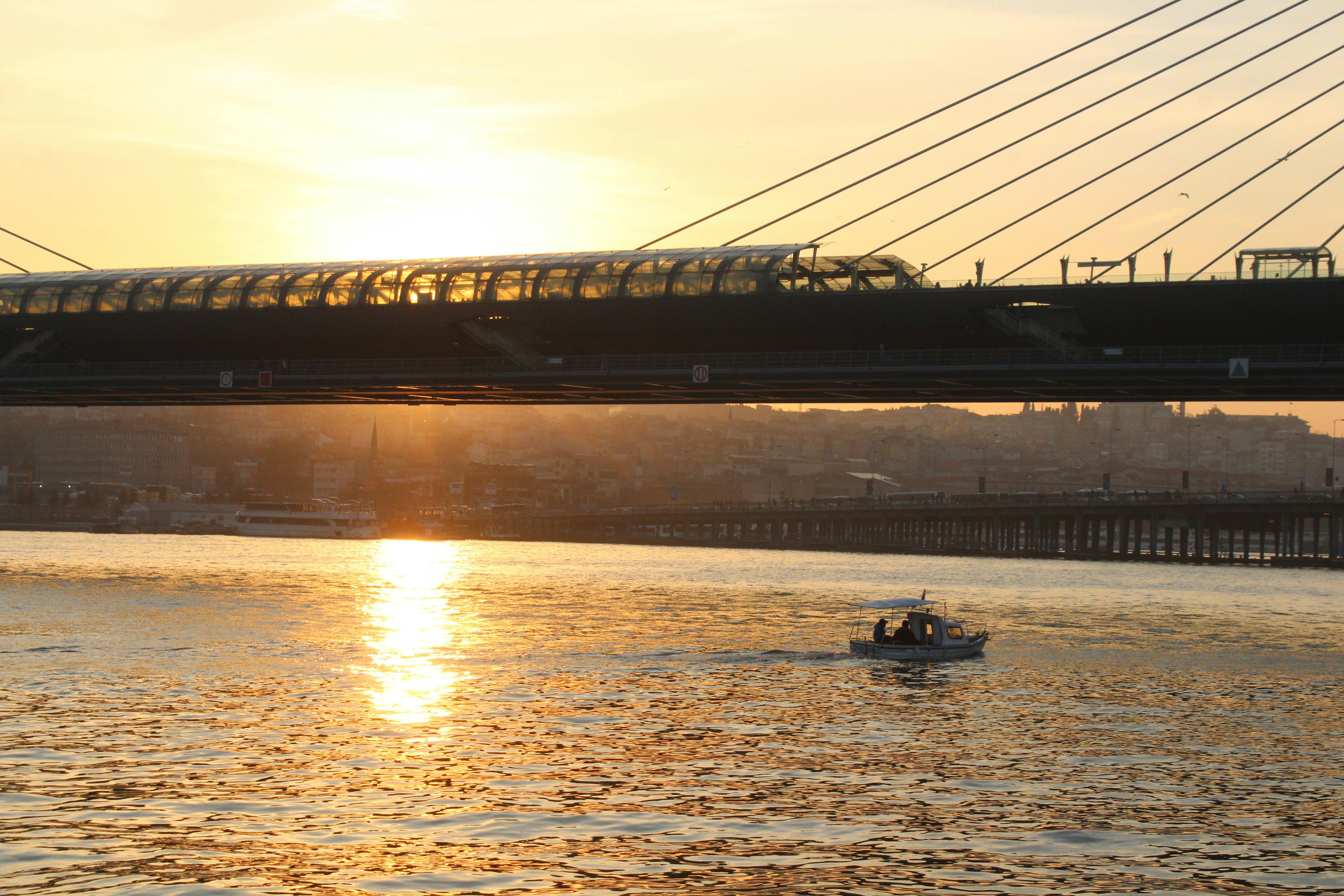 免費 calmwater, citylandscape, halicbridge 的 免費圖庫相片 圖庫相片