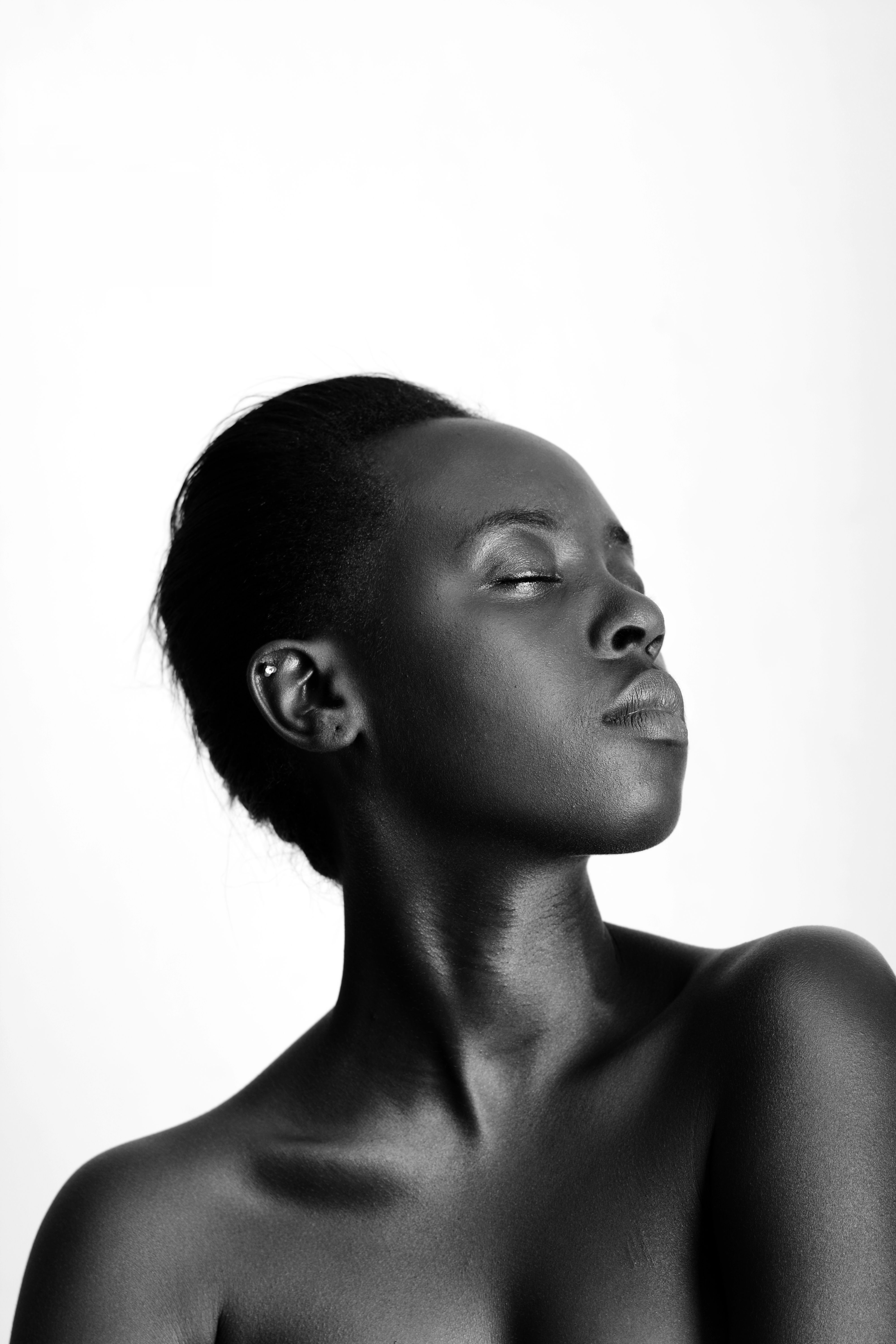 Fotos De Perfil Blanco Y Negro