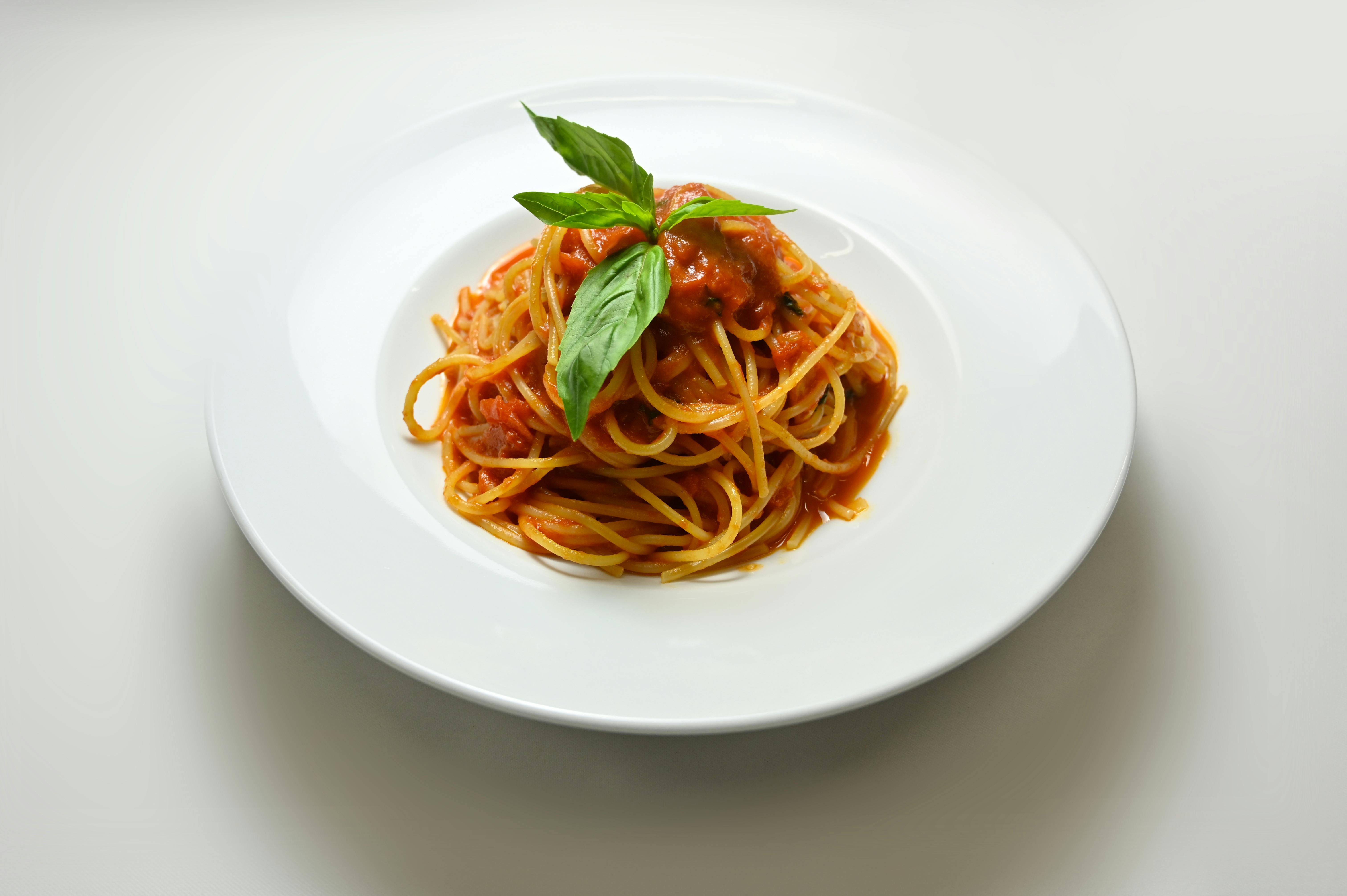 14.800+ Spaghetti In Pentola Foto stock, immagini e fotografie royalty-free  - iStock
