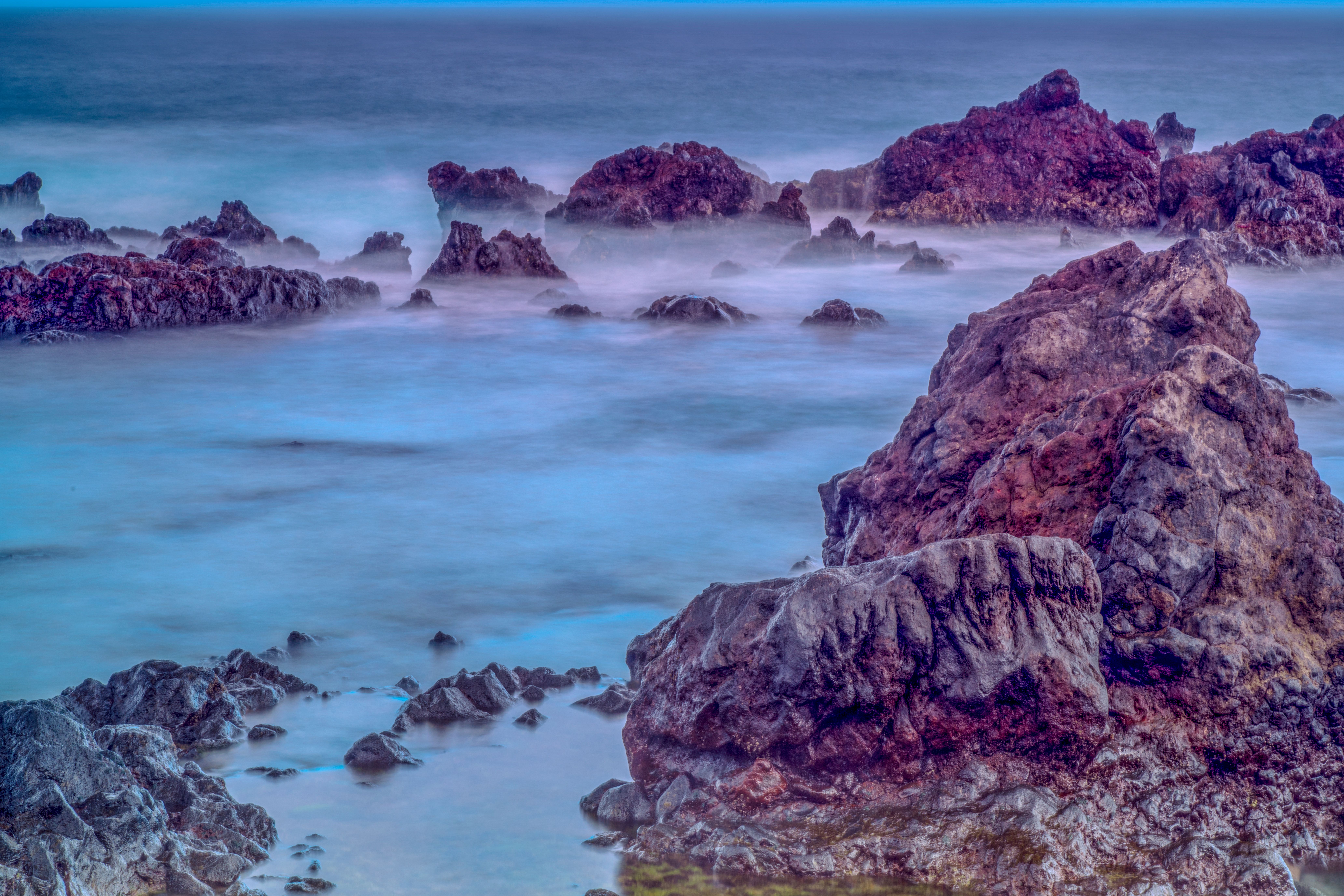 Rock Formations on the Ocean · Free Stock Photo