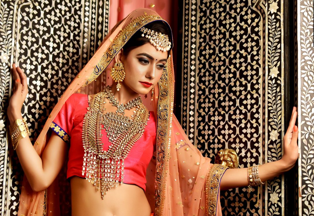 Gold Price Today: सोना और चांदी हुए सस्ते, खरीदारी से पहले जान लें आज के ताजा रेट Gold Price Today: सोना और चांदी हुए सस्ते, खरीदारी से पहले जान लें आज के ताजा रेट