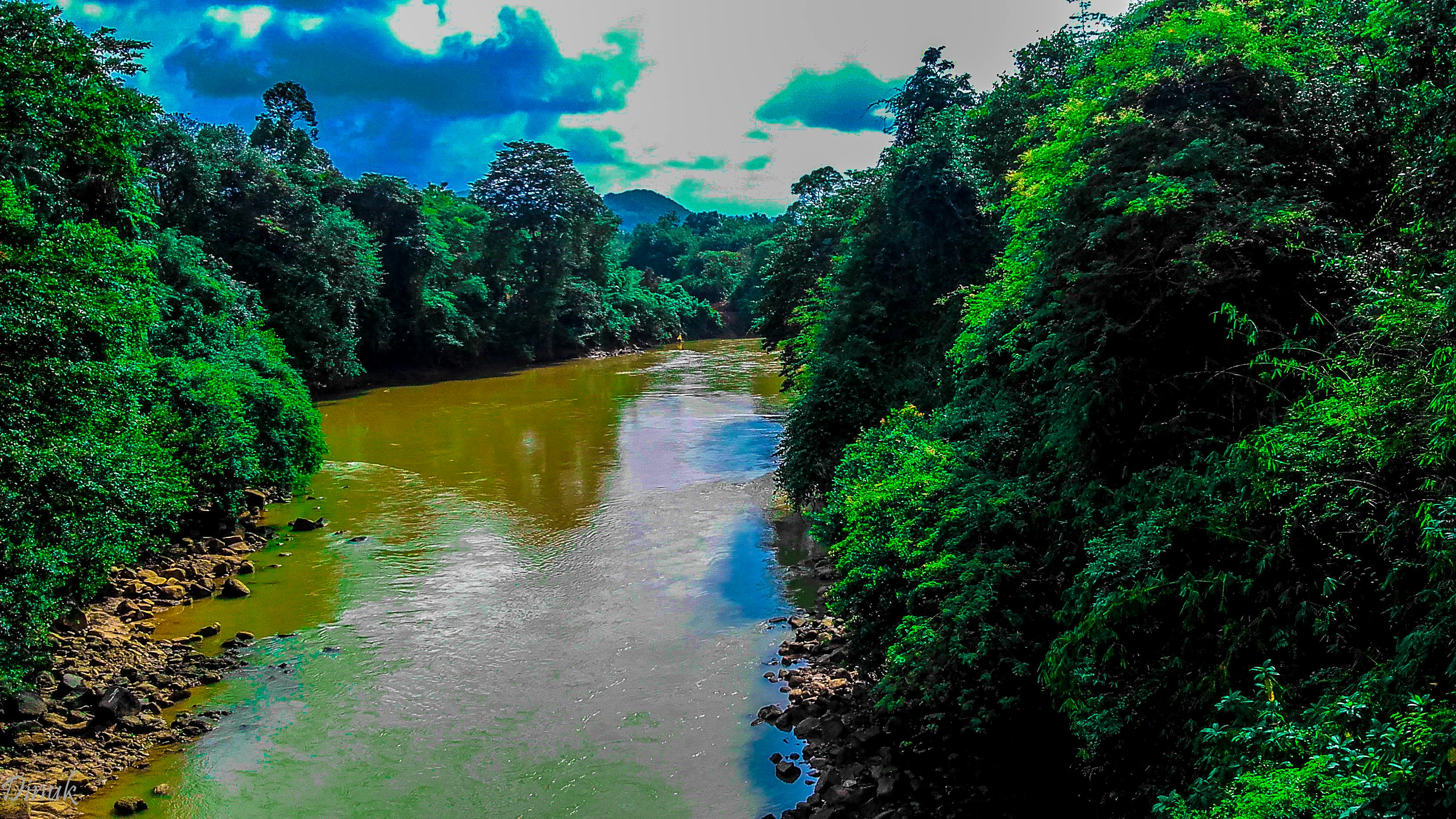 Lesbo seksiä serkkuni kanssa