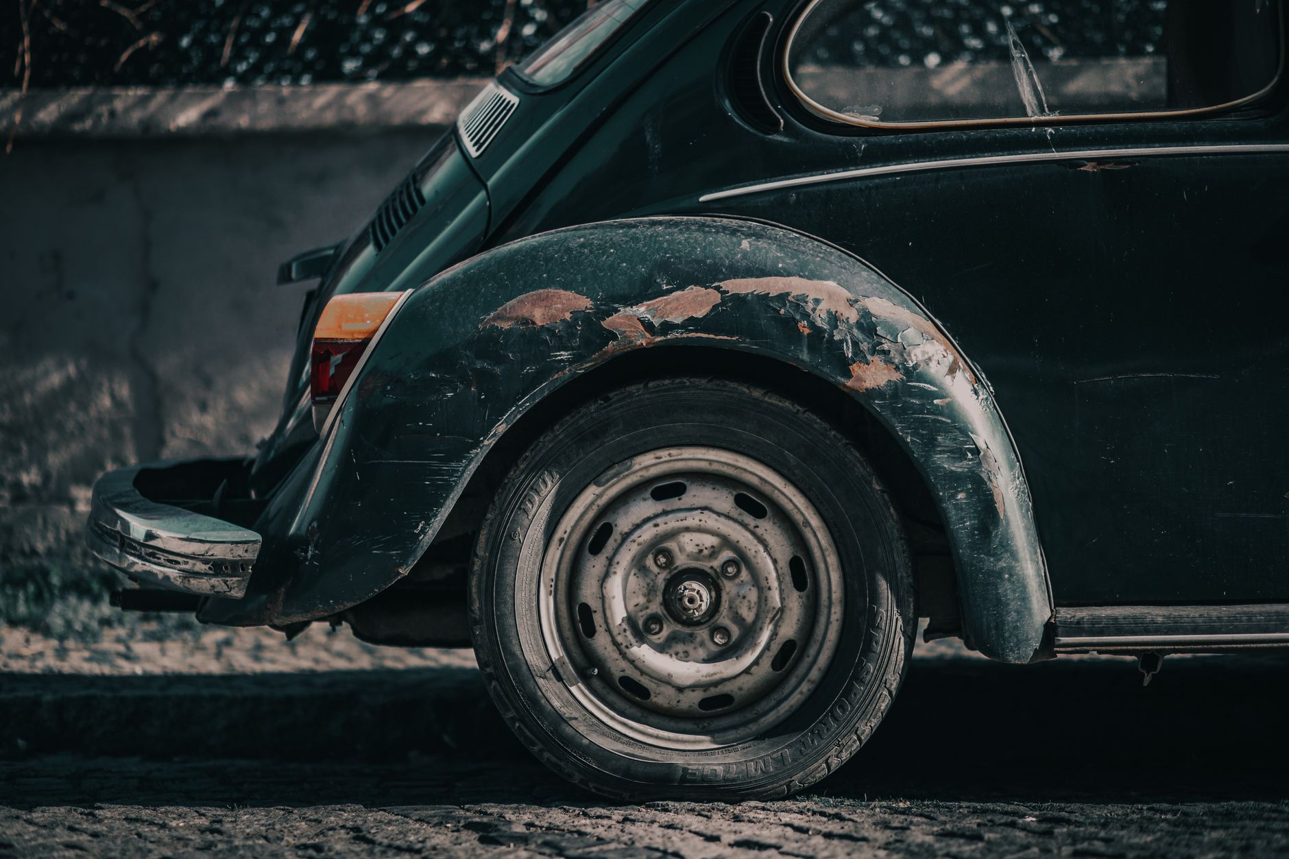 Best Car Scratch Remover 2026: 4 Picks from Light to Deep