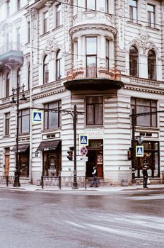 Beautiful vintage architecture at a city street intersection, showcasing urban elegance.