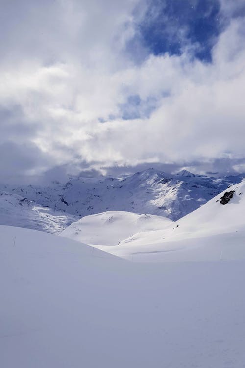 Foto profissional grátis de cênico, coberto de neve, fotografia da natureza