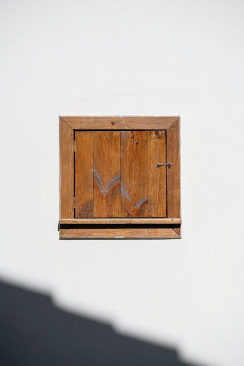 垂直拍攝, 木窗, 極簡主義 的 免費圖庫相片