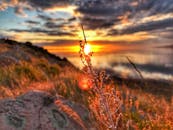 在犹他州雪城，捕捉令人惊叹的日落，欣赏绚丽的天空和如画的风景