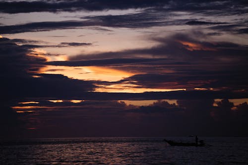 Gratis stockfoto met bewolking, blikveld, cloudscape