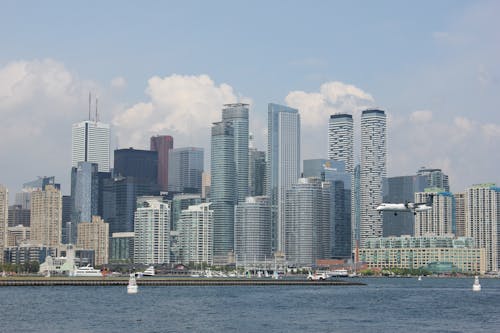 Ingyenes stockfotó belváros, épületek, felhőkarcoló témában Stockfotó