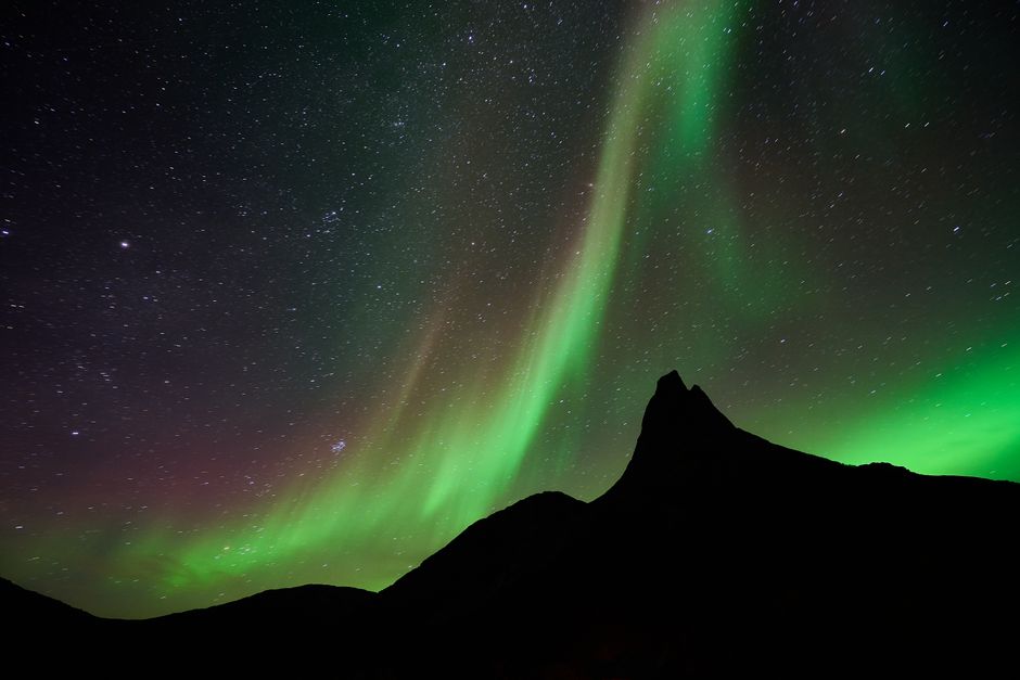Geomagnetic Storm Expected to Impact Earth on Monday